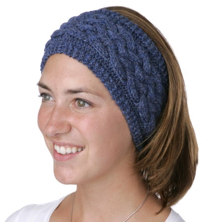 Cozy Knitted Headbands: Warm Style for Chilly Days & Everyday Adventures.